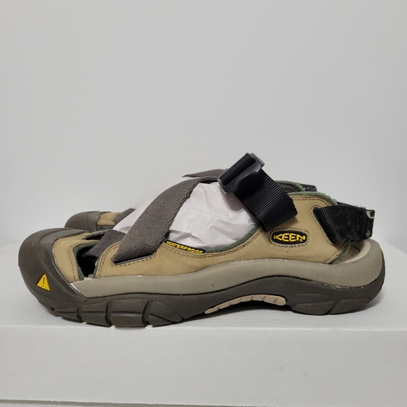 Mens Keen Sandals Pre Owned Size 9 Tan - Picture 2 of 13